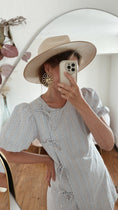 Load image into Gallery viewer, Chloé - Maison SajesBoucles d'oreilleMaison Sajes
