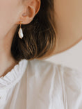 Load image into Gallery viewer, Dona - Maison Sajes Boucles d'oreilleMaison Sajes
